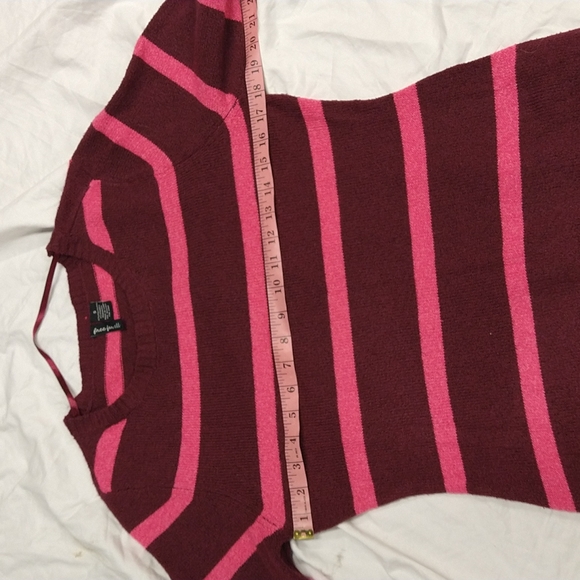 Free for All • sweater tunic - Picture 7 of 10